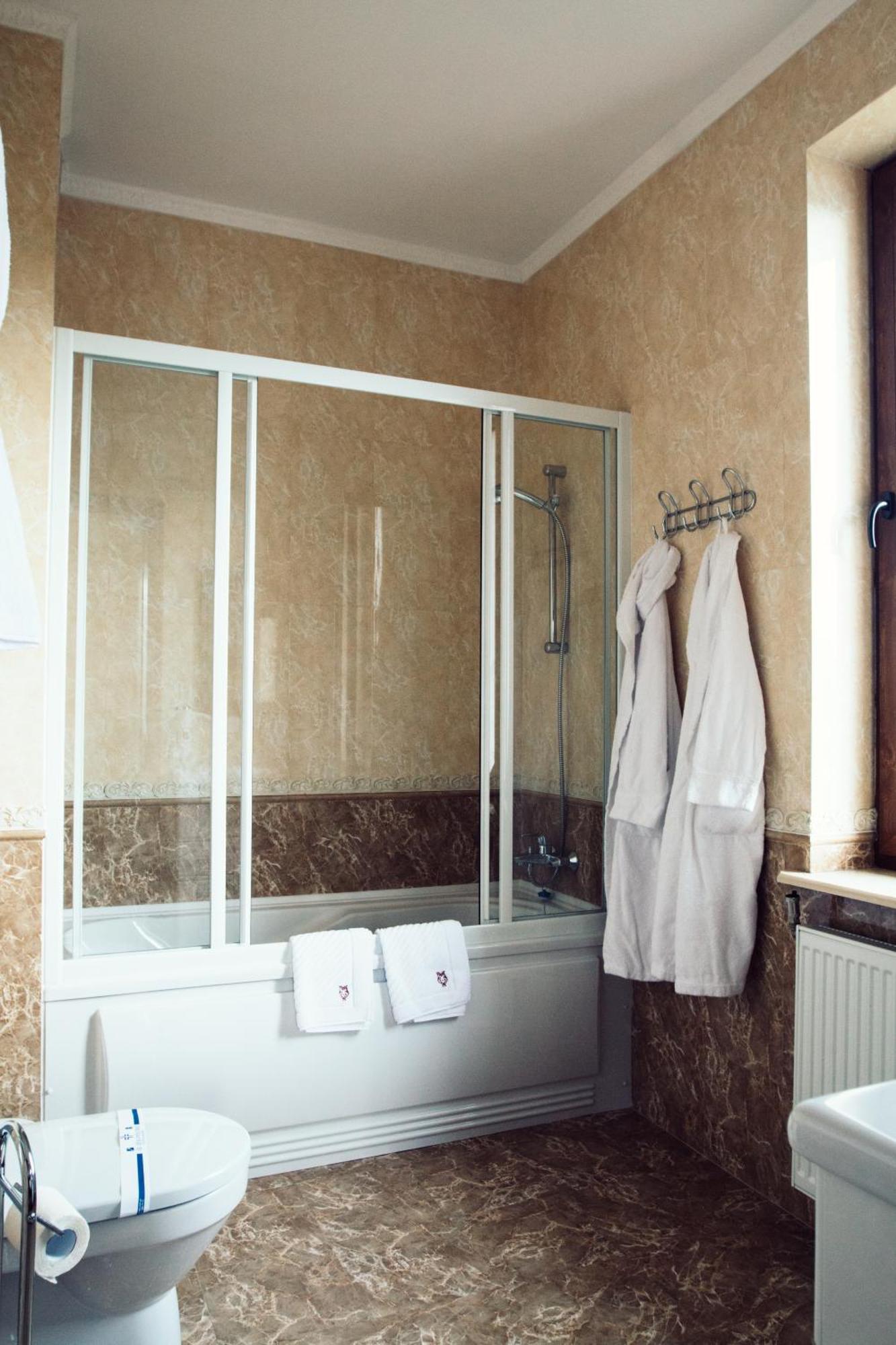 Hotel Villa Sofia Truskavets Ngoại thất bức ảnh