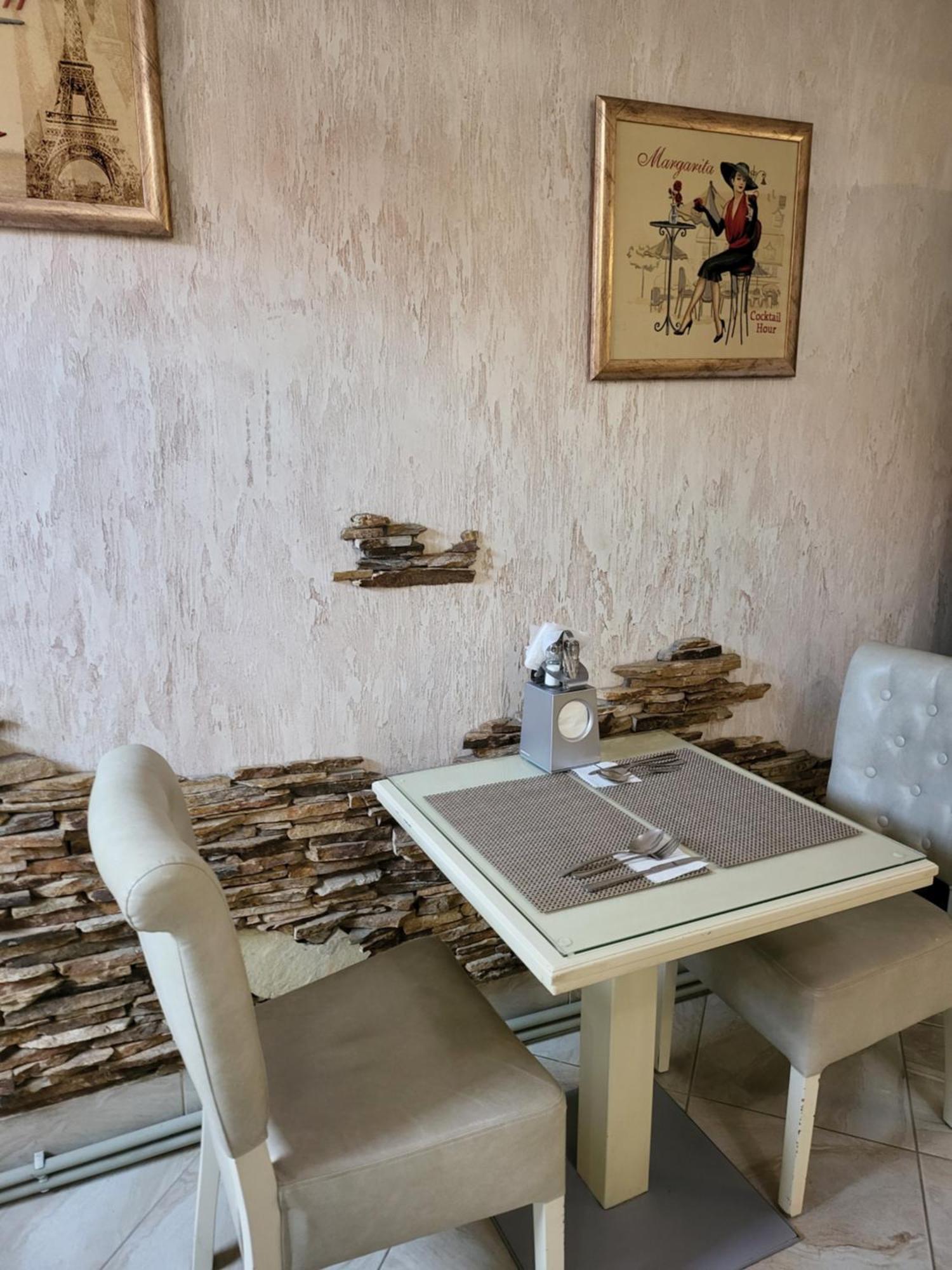Hotel Villa Sofia Truskavets Ngoại thất bức ảnh