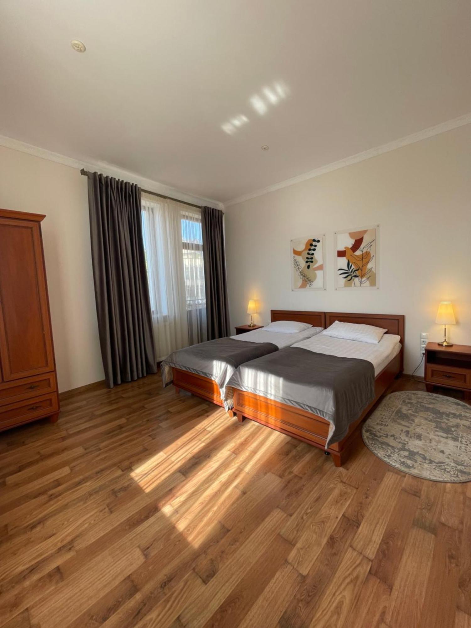 Hotel Villa Sofia Truskavets Ngoại thất bức ảnh