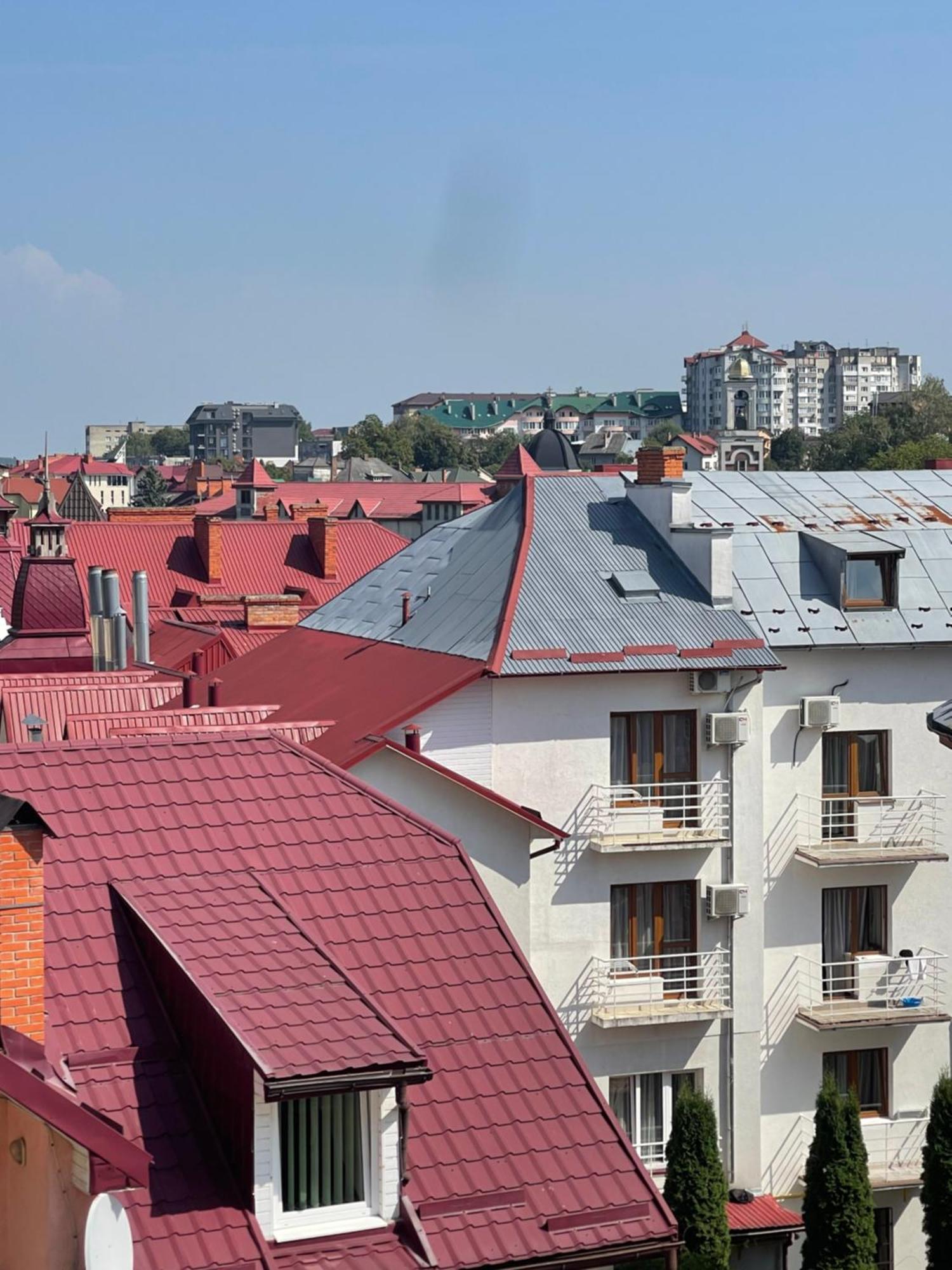 Hotel Villa Sofia Truskavets Ngoại thất bức ảnh