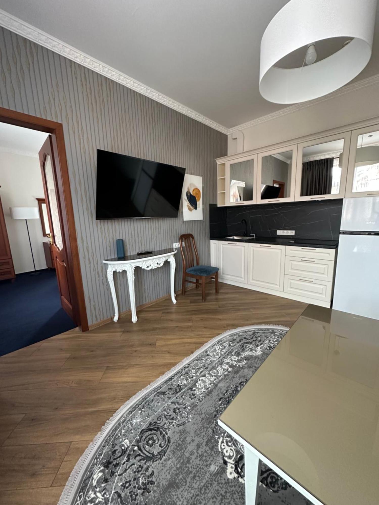 Hotel Villa Sofia Truskavets Ngoại thất bức ảnh